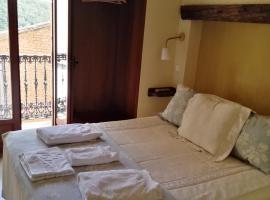 Mejores hoteles y hospedajes cerca de Navahondilla, España